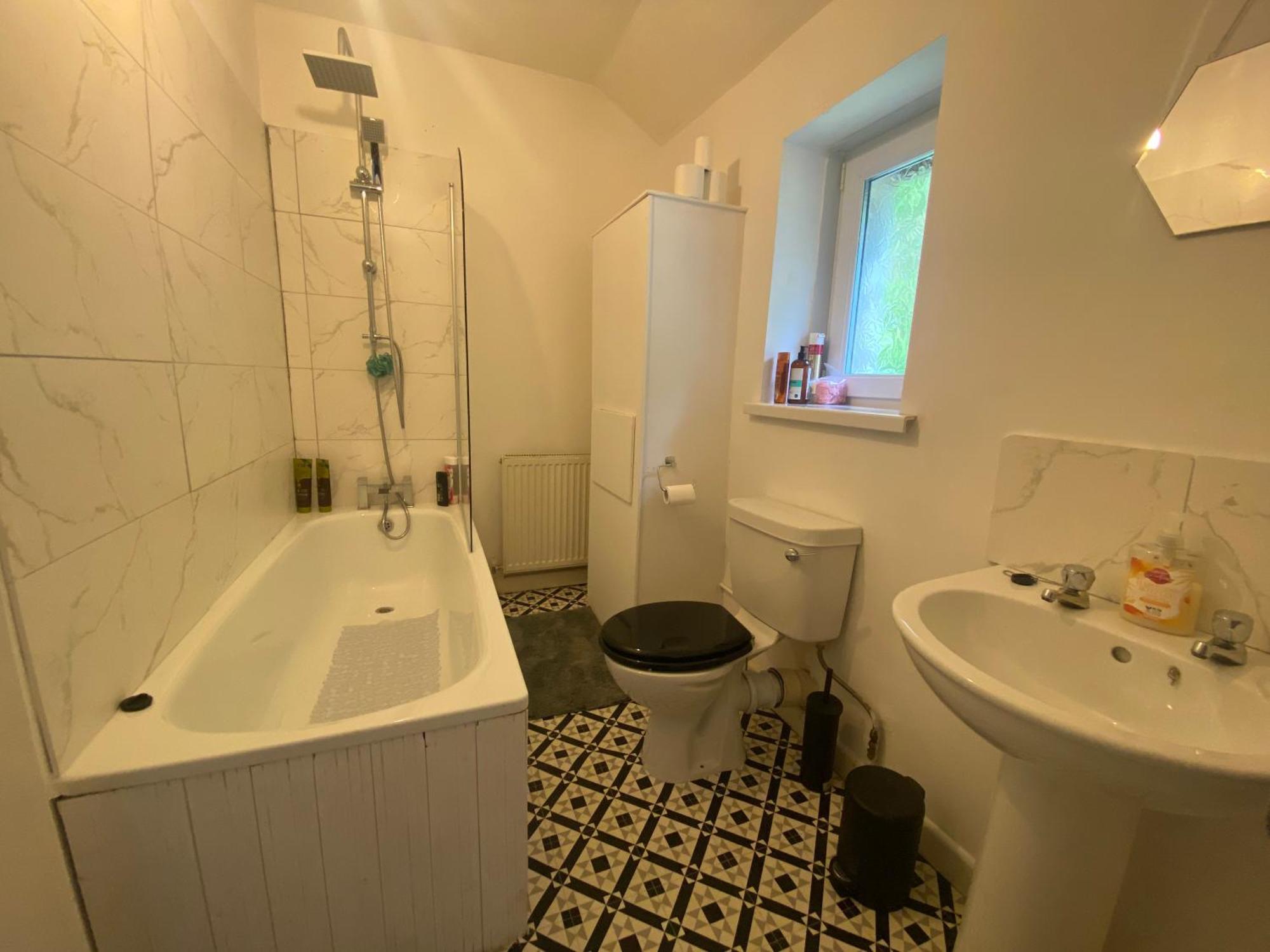 Mountain View Two Bedroom Llwynypia エクステリア 写真